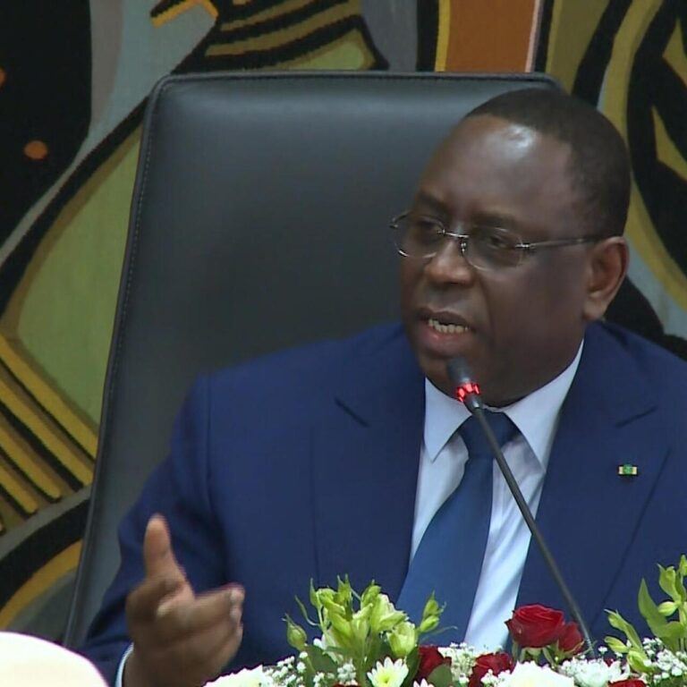XX-NW-HAB-MACKY-SALL-LANCE-DIALOGUE-NATIONAL-CARACENA-Celia-