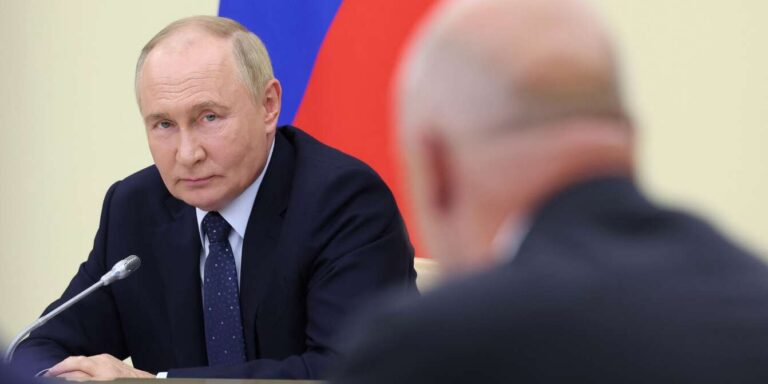 President Vladimir Putin chairs meeting with security services chiefs on fighting in Kursk region